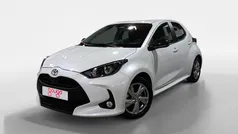 Usado 2025 Toyota Yaris Active Berlina | 21.750 € (Precio justo)