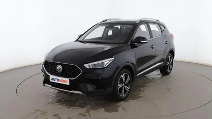 Usado MG ZS Comfort 106 CV (77 kW) 2023 Negro SUV