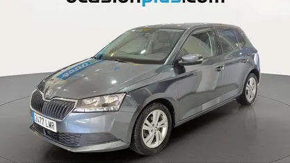 Usado Skoda Fabia Ambition 95 CV (69 kW) 2021 Utilitario