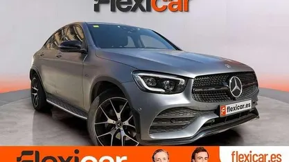 Usado Mercedes GLC300e 313 CV (230 kW) 2021 Coupe
