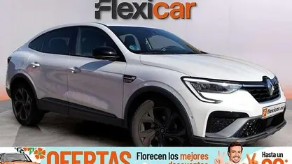 Usado Renault Arkana RS Line 160 CV (117 kW) 2023 Blanco SUV