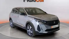 Gris Usado 2024 Peugeot 5008 Allure Monovolumen | 26.090 € (Super precio)