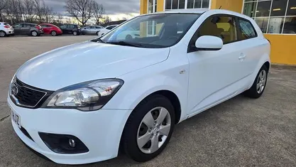 Używany Kia Ceed Plus 90 KM (66 kW) 2012 Hatchback