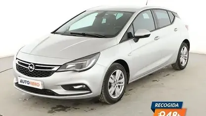 Używany Opel Astra Selective 125 KM (91 kW) 2018 Szary Sedan/Limuzyna