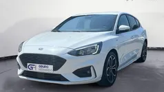 Blanco Usado 2022 Ford Focus ST-Line Berlina | 18.500 € (Precio justo)