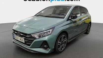 Usado Hyundai i20 N Line 80 CV (58 kW) 2024 Verde Utilitario