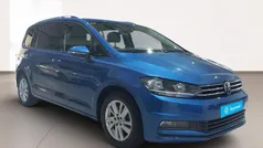 Azul Usado 2021 VW Touran Advance Monovolumen | 27.990 € (Precio justo)