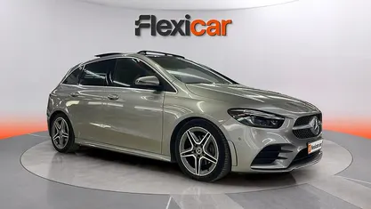 Usado Mercedes B200 163 CV (119 kW) 2020 Gris Monovolumen