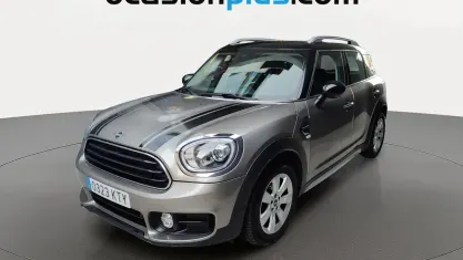 Usado Mini Cooper D Countryman 150 CV (110 kW) 2019 Gris plata SUV