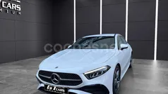 Blanco Usado 2023 Mercedes A200 Advanced Berlina | 33.900 € (Precio justo)