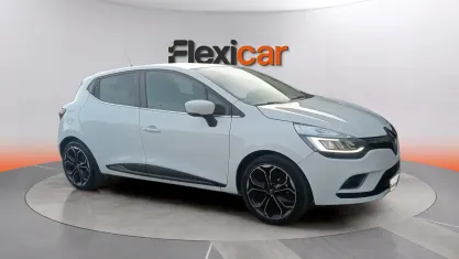 Usado Renault Clio IV Zen 90 CV (66 kW) 2019 Blanco Berlina