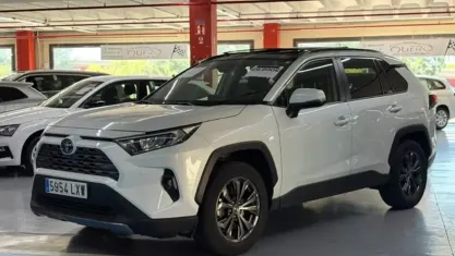 Usado Toyota RAV4 Hybrid Advance 218 CV (160 kW) 2022 Negro SUV