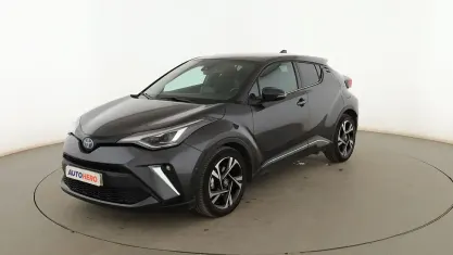 Usado Toyota C-HR Advance 122 CV (89 kW) 2022 Gris SUV