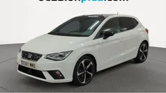 Blanco Usado 2023 Seat Ibiza FR Utilitario | 22.355 € (Precio justo)