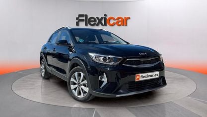 Usado Kia Stonic 84 CV (61 kW) 2024 Negro SUV