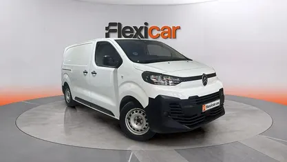 Usado Citroën Jumpy 120 CV (88 kW) 2024 Blanco Monovolumen