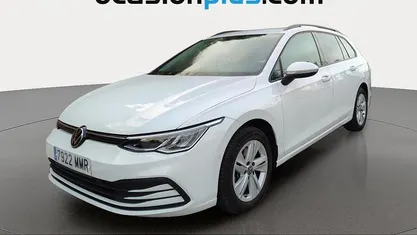 Blanco Usado 2024 VW Golf Life Familiar | 21.810 € (Precio justo)