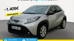 Usado 2024 Toyota Aygo Play Utilitario | 15.500 € (Precio justo)