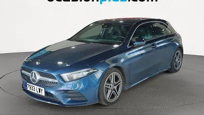 Usado Mercedes A150 AMG 150 CV (110 kW) 2022 Azul Utilitario