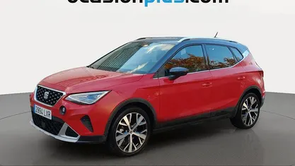 Usado Seat Arona Xperience 110 CV (80 kW) 2022 Rojo SUV