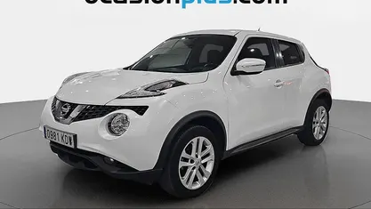Käytetty Nissan Juke N-Connecta 116 HP (85 kW) 2017 Valkoinen Katumaasturi