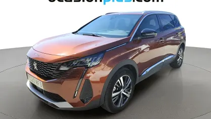 Usado Peugeot 5008 Allure 130 CV (95 kW) 2023 Marrón SUV