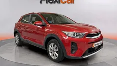 Usado 2022 Kia Stonic SUV | 12.990 € (Buen precio)