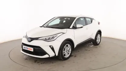 Usado Toyota C-HR Active 122 CV (89 kW) 2023 Blanco SUV