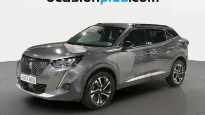 Usado Peugeot 2008 Allure 101 CV (74 kW) 2022 Gris SUV