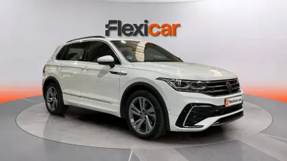 Usado VW Tiguan R-line 150 CV (110 kW) 2023 Blanco SUV