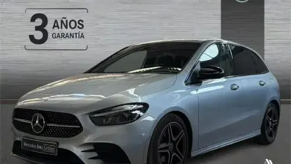 Usado Mercedes B200 150 CV (110 kW) 2025 Negro Monovolumen