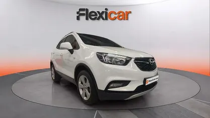 Usado Opel Mokka X Selective 136 CV (100 kW) 2019 Blanco SUV
