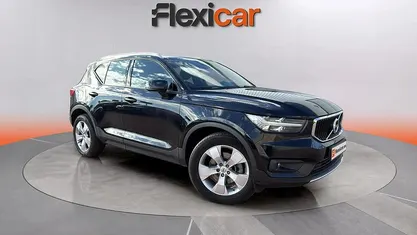 Usado Volvo XC40 Momentum 197 CV (144 kW) 2020 Negro SUV