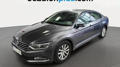 Usado 2015 VW Passat Edition Berlina | 14.800 € (Precio justo)