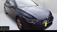 Azul Usado 2021 VW Golf VIII Life Berlina | 19.890 € (Precio justo)