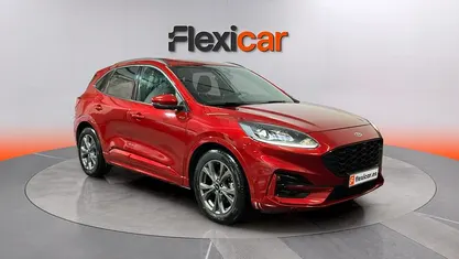 Usado Ford Kuga ST-Line 120 CV (88 kW) 2023 Granate SUV