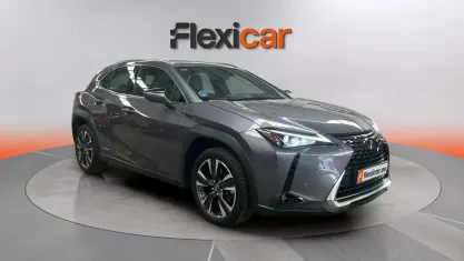 Usado Lexus UX 184 CV (135 kW) 2021 Gris SUV
