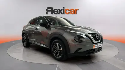 Usado Nissan Juke Acenta 114 CV (83 kW) 2025 Gris SUV