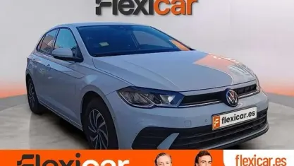 Usado VW Polo Life 95 CV (69 kW) 2023 Blanco Utilitario