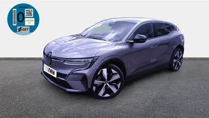 Usado Renault Mégane Equilibre 95 kW (130 CV) 2022 Gris Berlina