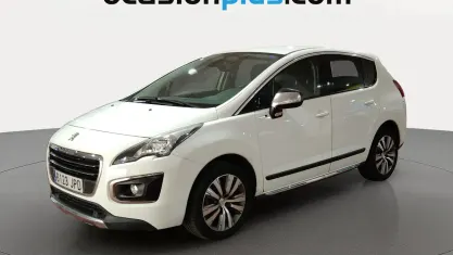 Usado Peugeot 3008 Style 131 CV (96 kW) 2016 Blanco Monovolumen