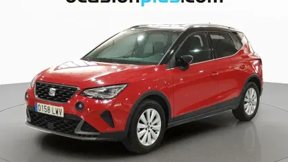 Usado Seat Arona FR 110 CV (80 kW) 2022 Rojo SUV