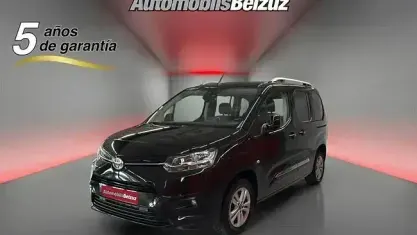 Begagnad Toyota Proace Verso Active 131 HK (96 kW) 2022 Vit Kombi