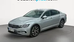 Usado 2020 VW Passat Executive Berlina | 24.537 € (Precio justo)