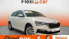 Blanco Usado 2023 Skoda Scala Ambition Utilitario | 17.790 € (Precio justo)