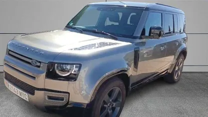 Usado Land Rover Defender SE Dynamic 249 CV (183 kW) 2025 SUV