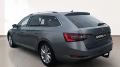 Gris Usado 2018 Skoda Superb Style Familiar | 19.990 € (Precio justo)