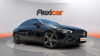 Usado Mercedes CLA200 163 CV (119 kW) 2020 Negro Coupe