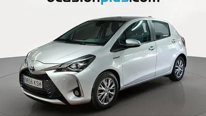 Usado Toyota Yaris Hybrid Active 100 CV (73 kW) 2018 Utilitario