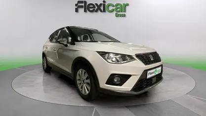 Usado Seat Arona Style 110 CV (80 kW) 2021 SUV